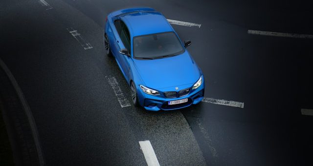 can you ship a car with stuff in it